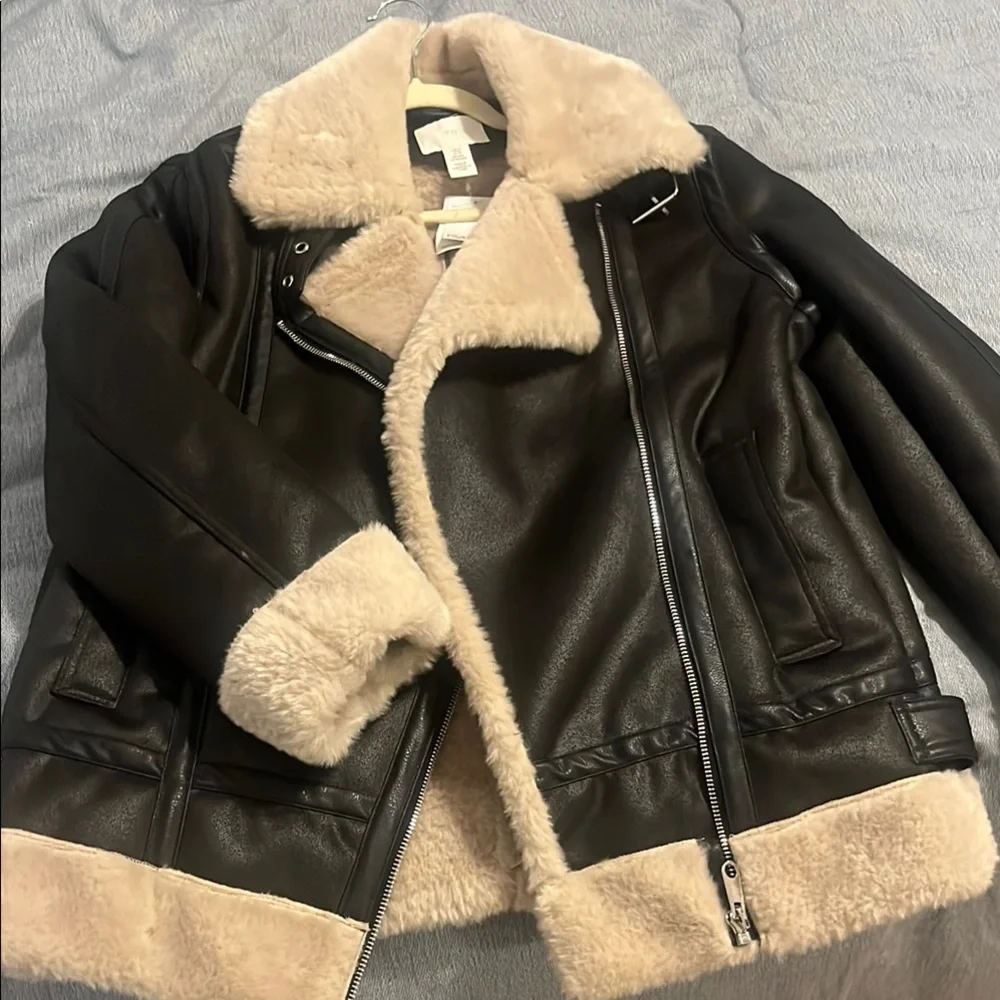 Jacket - Picture 4 of 5